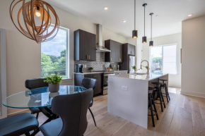 Downtown ATL Modern Home - Private Rooftop Terrace